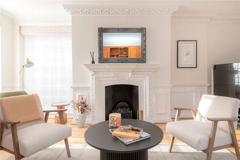 4 bedroom house, Catherine Place, Westminster SW1E - Available