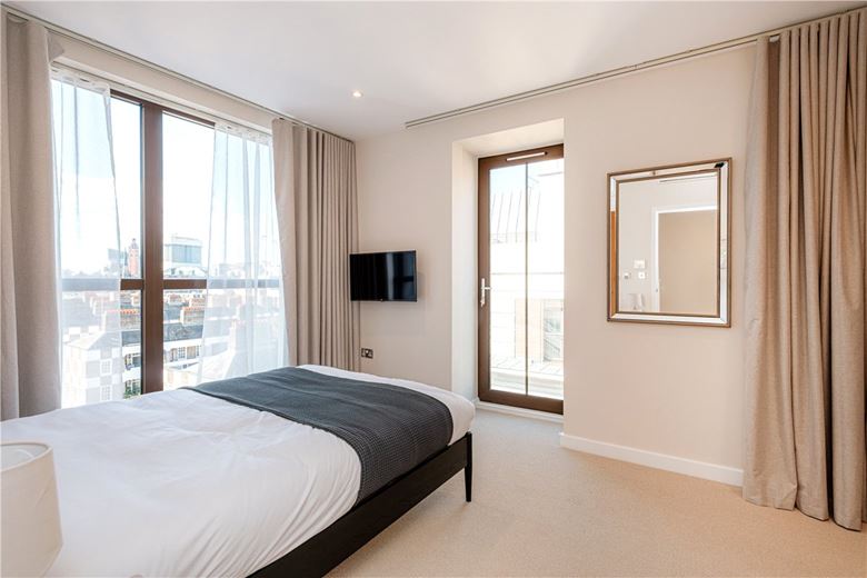 2 bedroom flat, Marsham Street, Westminster SW1P - Available