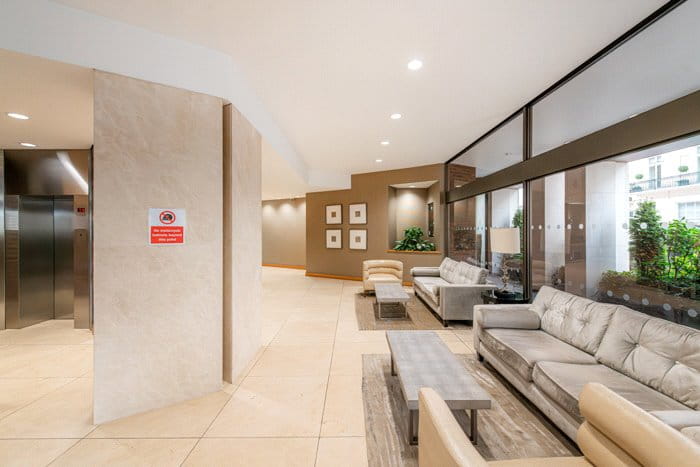 2 bedroom flat, Ebury Street, Belgravia SW1W - Available