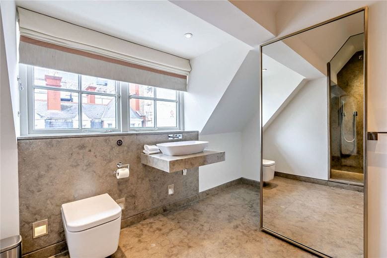 2 bedroom flat, Duke Street, Mayfair W1K - Available