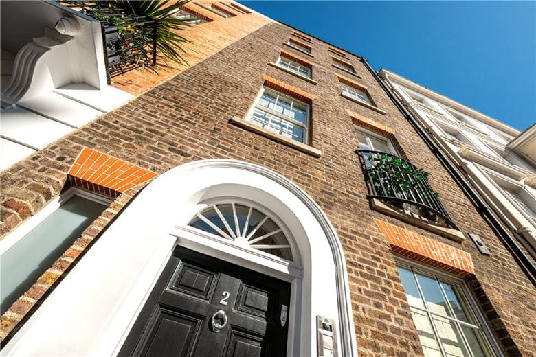 6 bedroom house, Chesterfield Hill, Mayfair W1J - Available