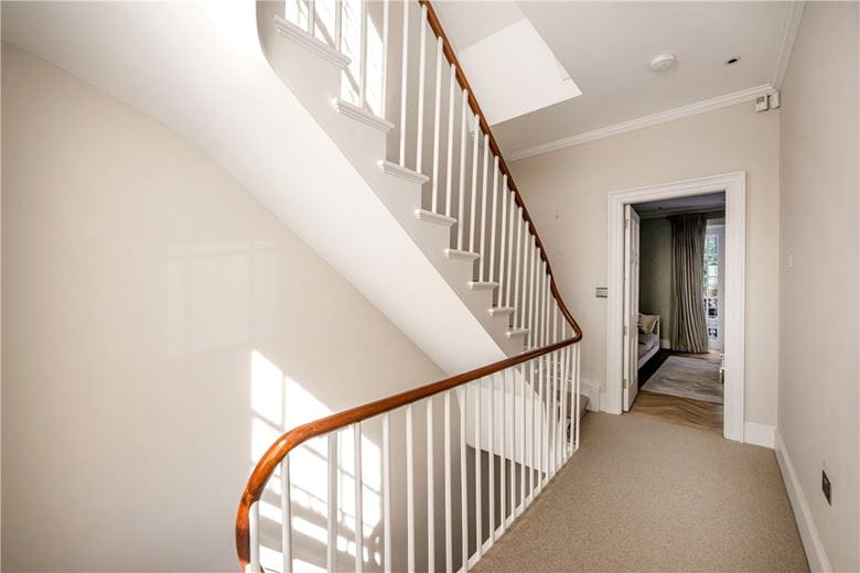 6 bedroom house, Chesterfield Hill, Mayfair W1J - Available