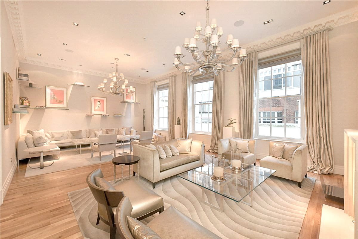 4 bedroom flat, Upper Grosvenor Street, Mayfair W1K - Available