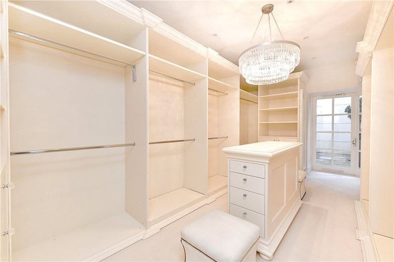 4 bedroom flat, Upper Grosvenor Street, Mayfair W1K - Available