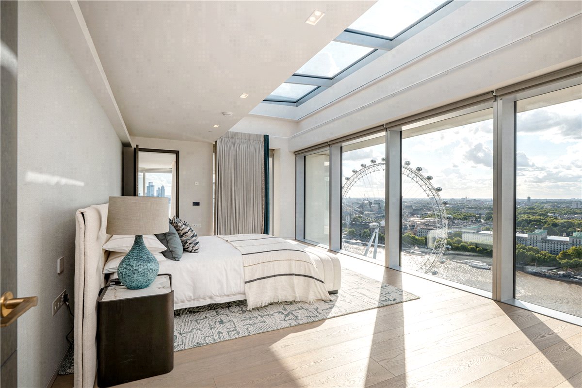 5 bedroom flat, Casson Square, London SE1 - Available