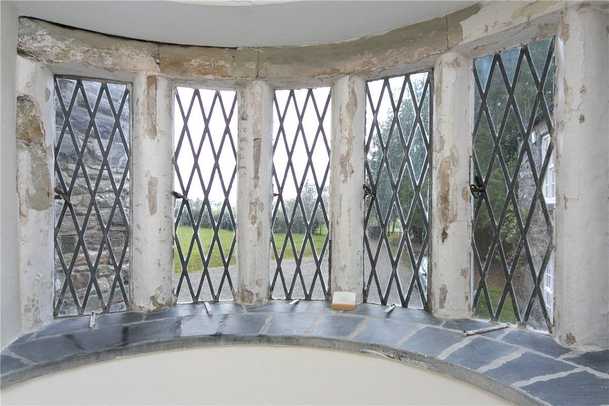 11 bedroom house, Talsarnau, Gwynedd LL47 - Available