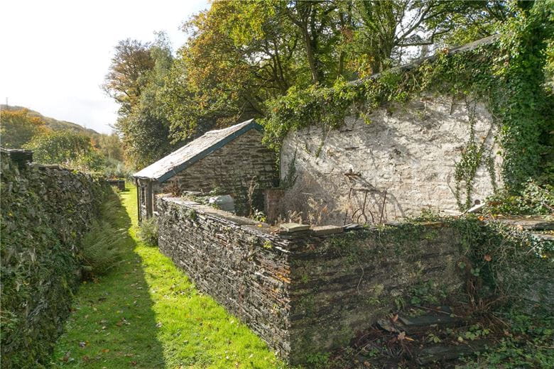 11 bedroom house, Talsarnau, Gwynedd LL47 - Available