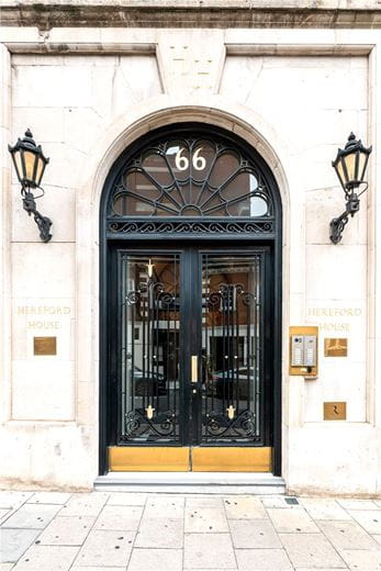 4 bedroom flat, North Row, London W1K - Available