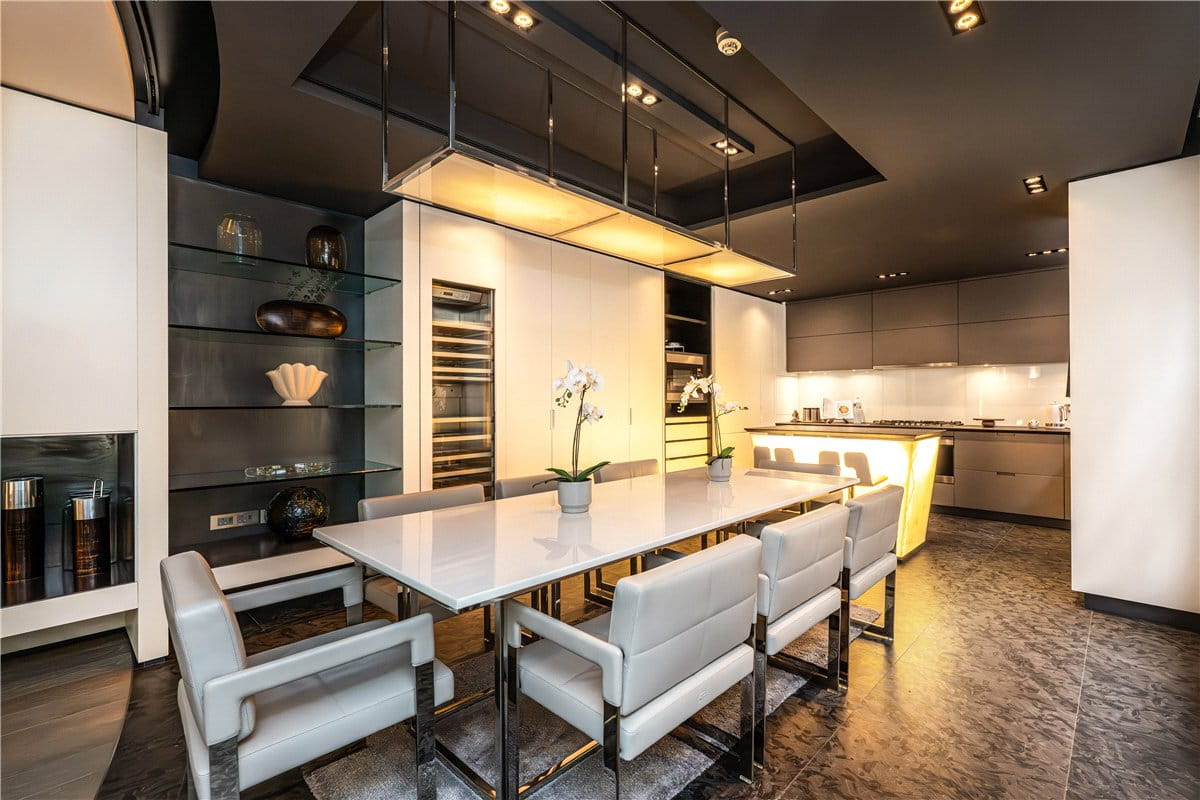 4 bedroom flat, North Row, London W1K - Available