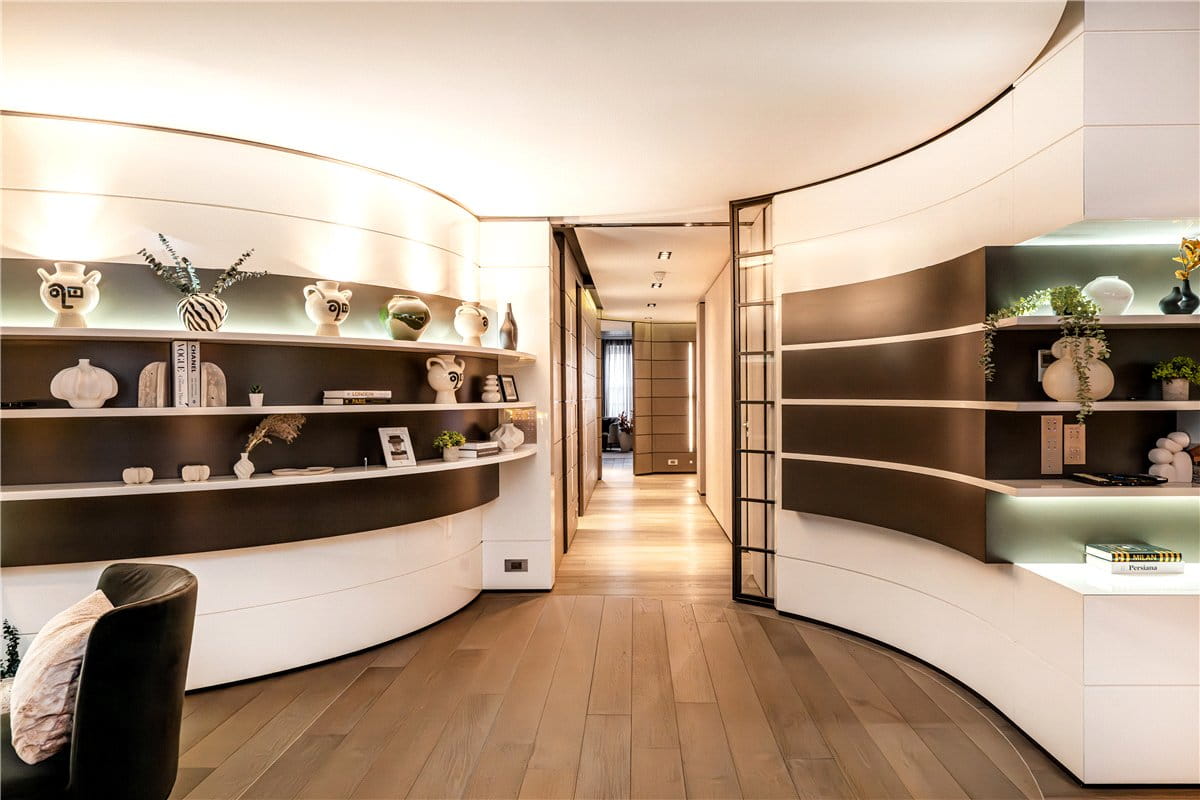 4 bedroom flat, North Row, London W1K - Available