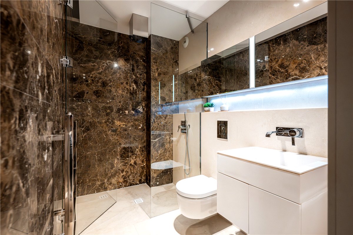 4 bedroom flat, North Row, London W1K - Available