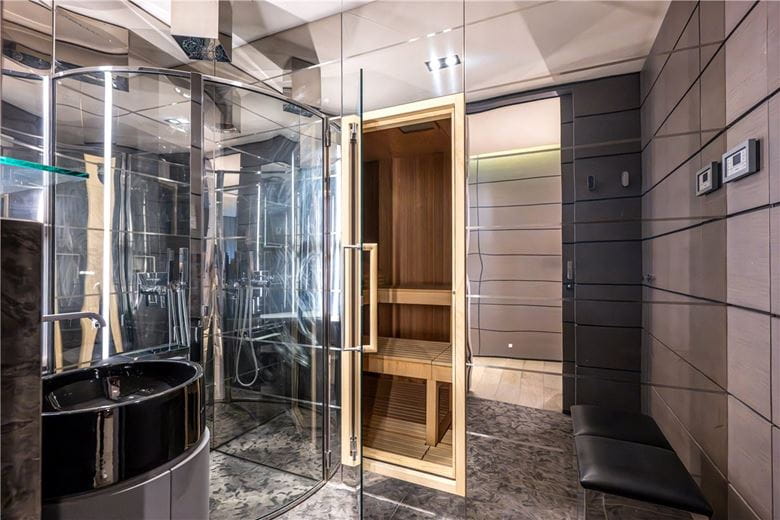 4 bedroom flat, North Row, London W1K - Available