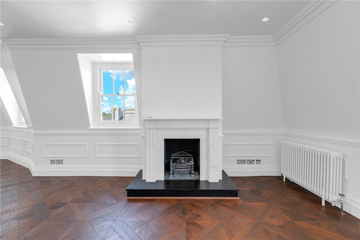 3 bedroom flat, Eaton Place, Belgravia SW1X - Available