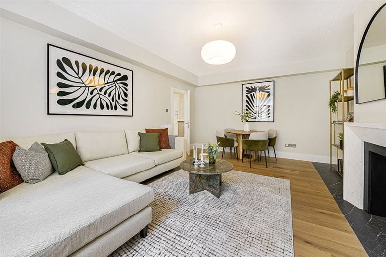 2 bedroom flat, Richmond Court, 200 Sloane Street SW1X - Available