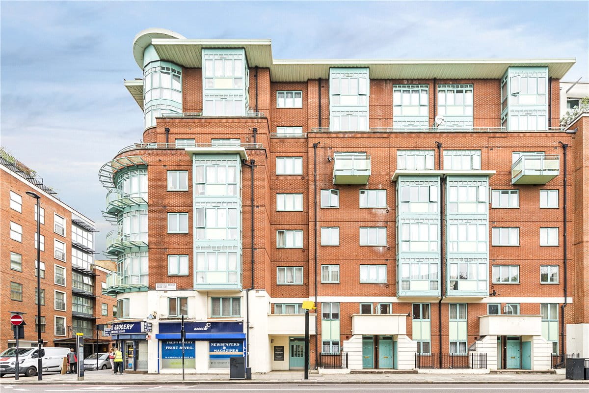 2 bedroom flat, Chapter Street, London SW1P