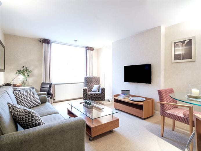 1 bedroom flat, St Christopher's Place, London W1U - Available