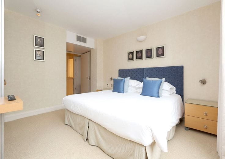 1 bedroom flat, St. Christopher's Place, Marylebone W1U - Available