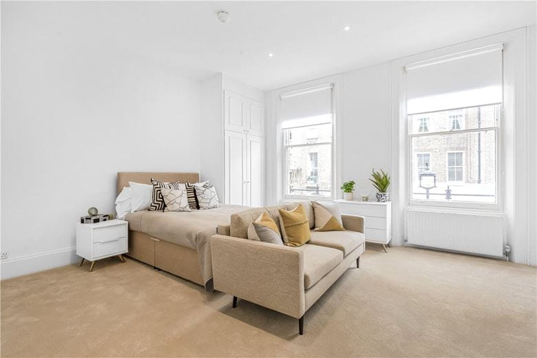  bedroom flat, Nottingham Street, Marylebone W1U - Let Agreed