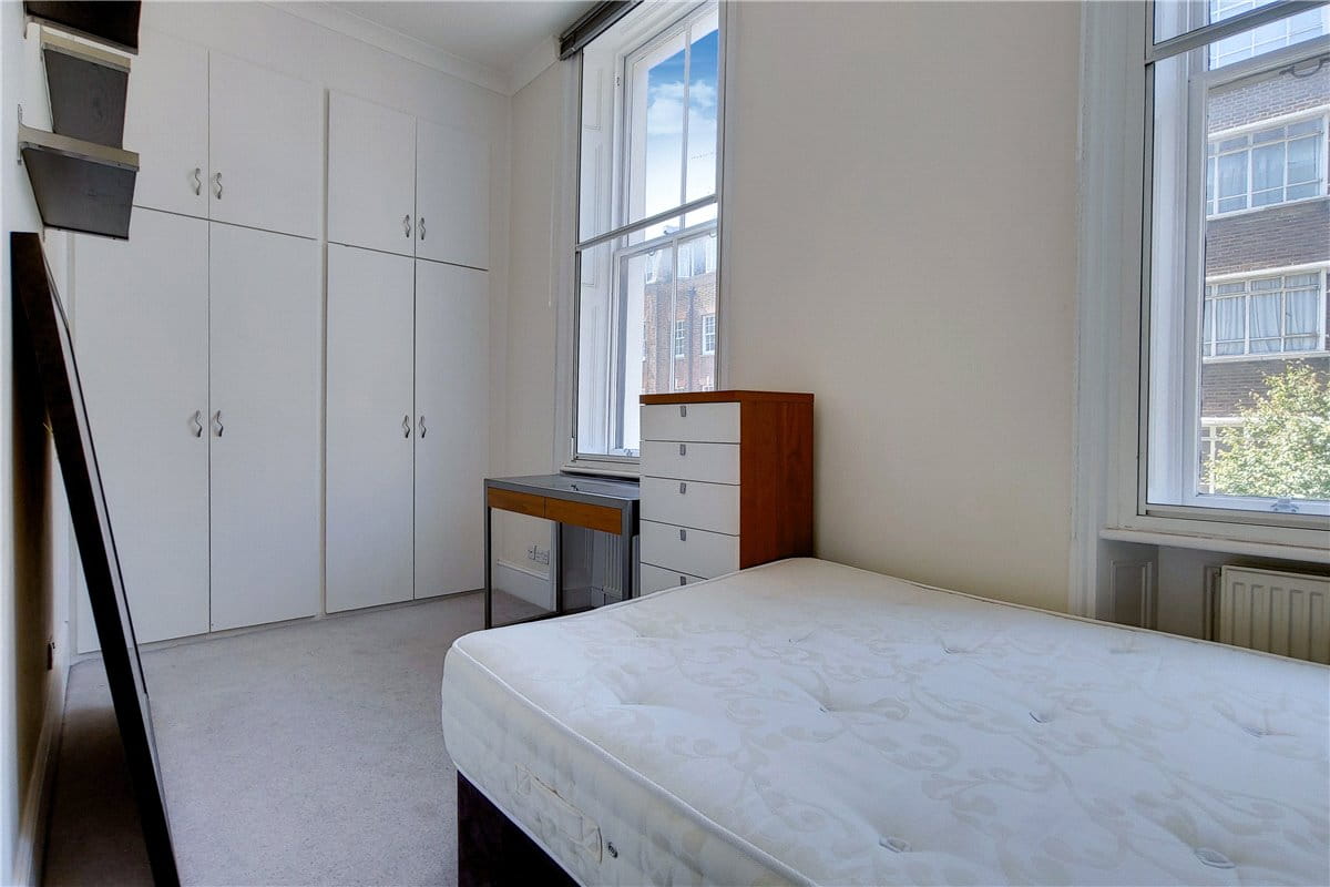 2 bedroom flat, Weymouth Street, Marylebone W1G - Available