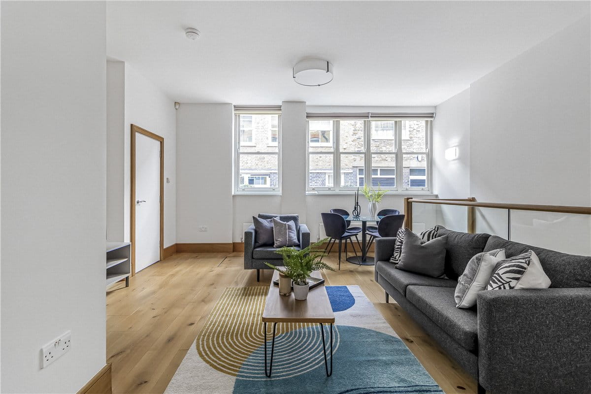 2 bedroom house, Bentinck Mews, Marylebone W1U - Available