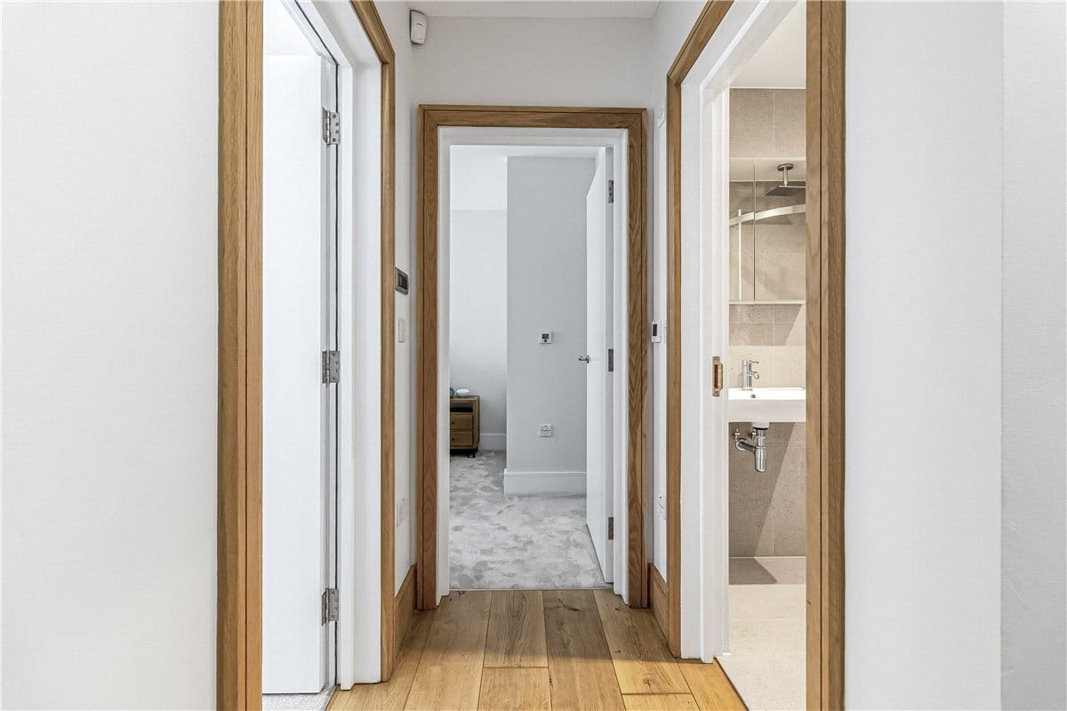 2 bedroom house, Bentinck Mews, Marylebone W1U - Available