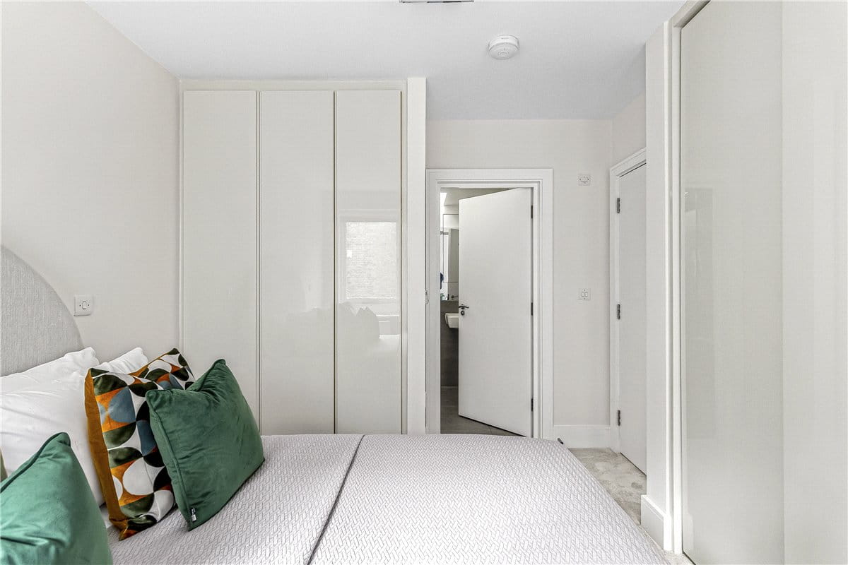 2 bedroom house, Bentinck Mews, Marylebone W1U - Available