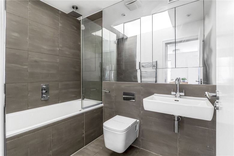 2 bedroom house, Bentinck Mews, Marylebone W1U - Available