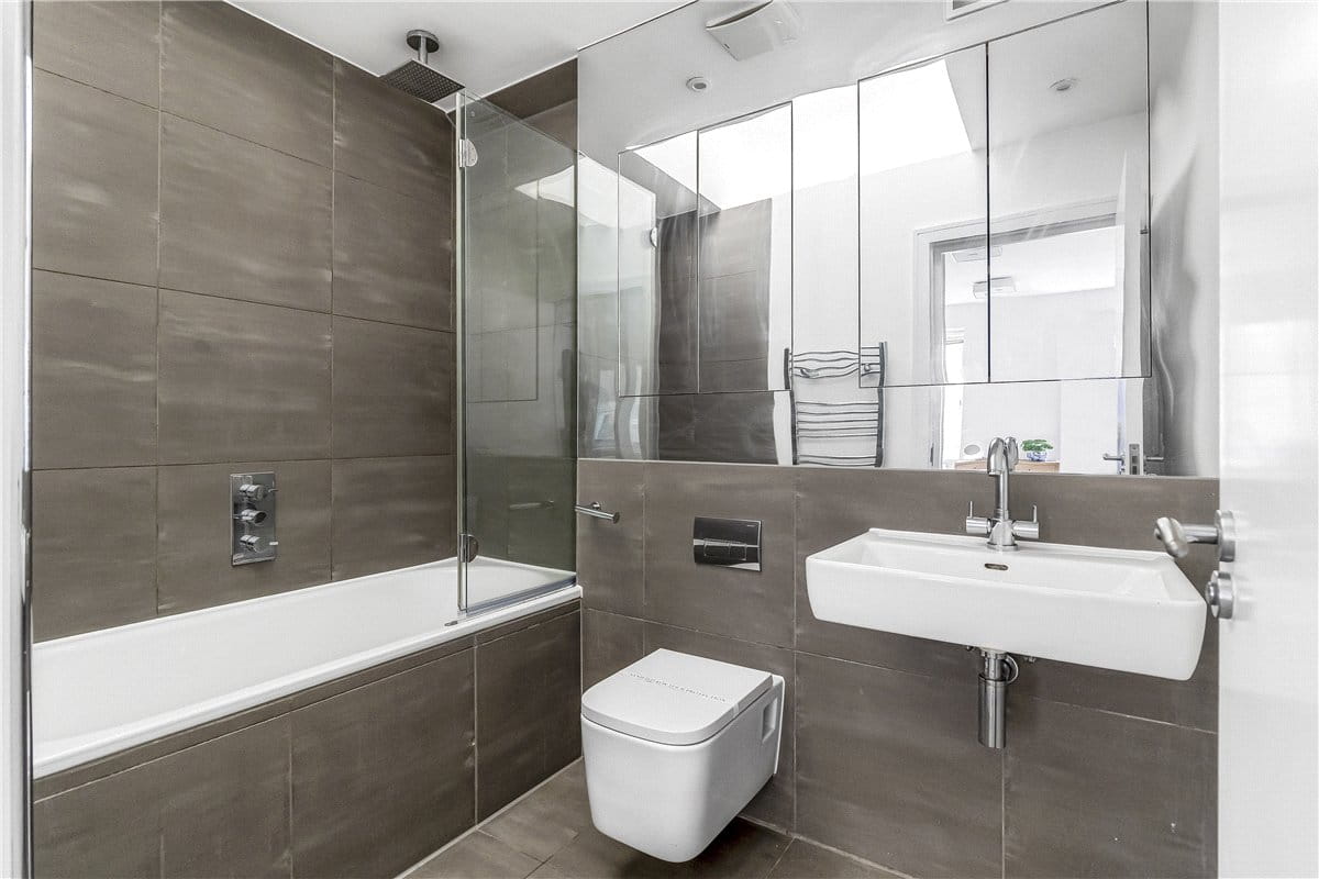 2 bedroom house, Bentinck Mews, Marylebone W1U - Available