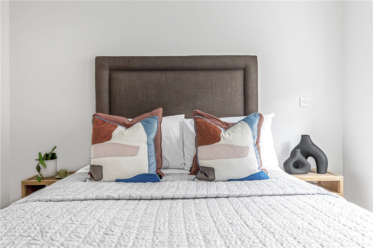 2 bedroom house, Bentinck Mews, Marylebone W1U - Available