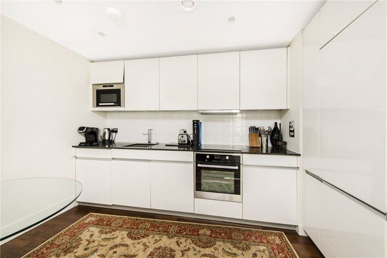 2 bedroom flat, Weymouth Street, Marylebone W1W - Available