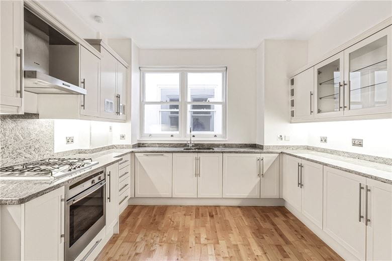 1 bedroom flat, Weymouth Street, Marylebone W1G - Available
