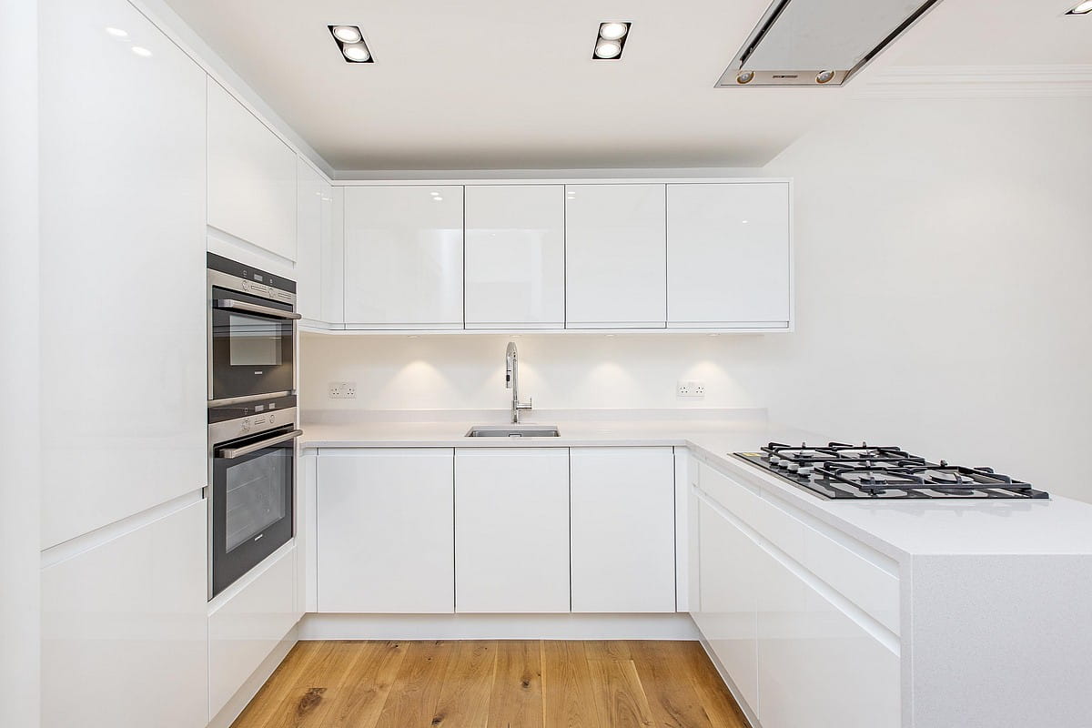 1 bedroom flat, New Cavendish Street, Marylebone W1G - Available