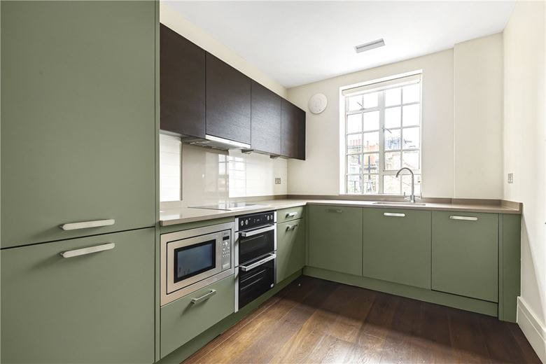 2 bedroom flat, Welbeck Street, Marylebone W1G - Available
