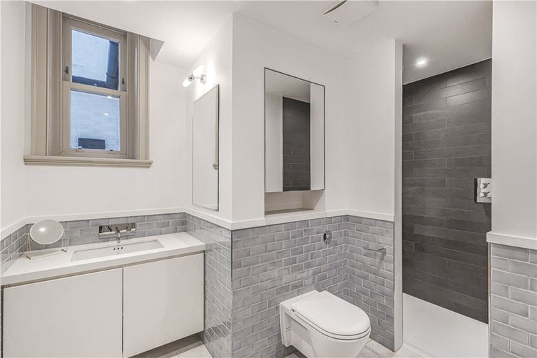 2 bedroom flat, Devonshire Street, Marylebone W1W