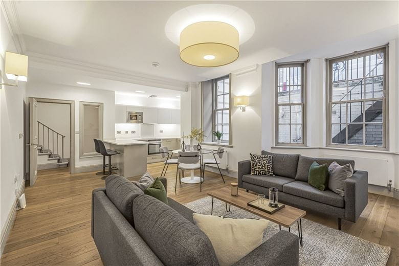 2 bedroom flat, Devonshire Street, Marylebone W1W