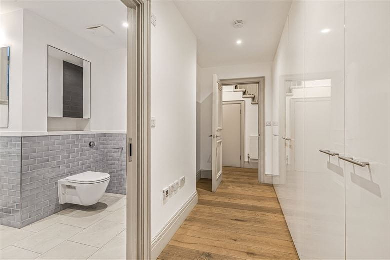 2 bedroom flat, Devonshire Street, Marylebone W1W