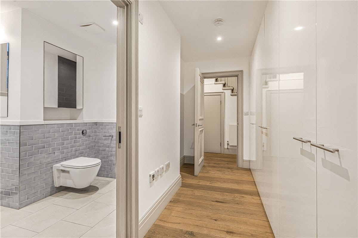 2 bedroom flat, Devonshire Street, Marylebone W1W