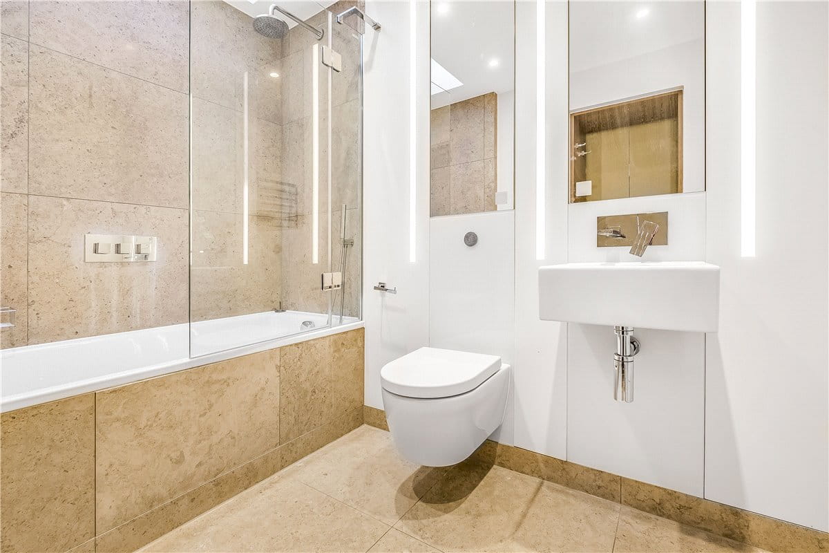 2 bedroom flat, Upper Wimpole Street, London W1G - Let Agreed