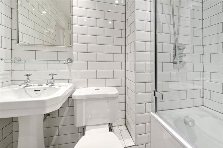 1 bedroom flat, Nottingham Place, London W1U - Available