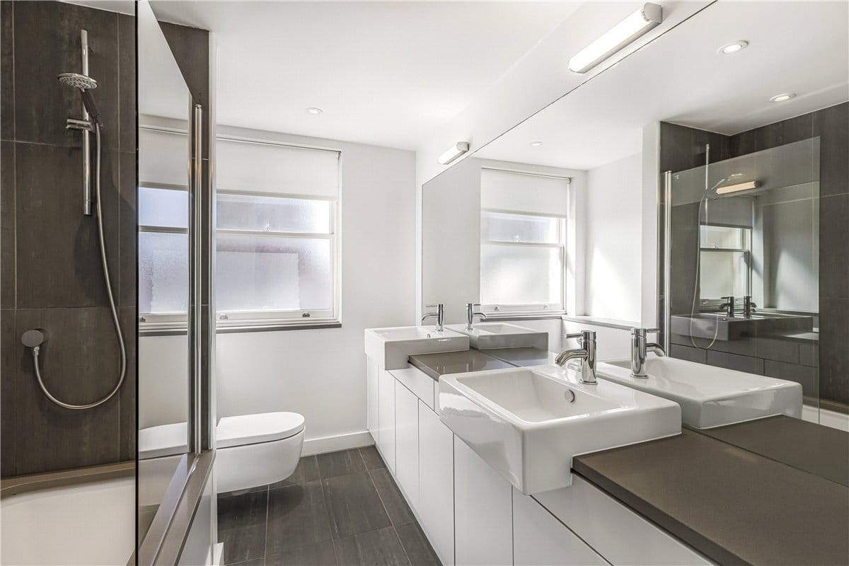 3 bedroom flat, Devonshire Street, Marylebone W1G - Available