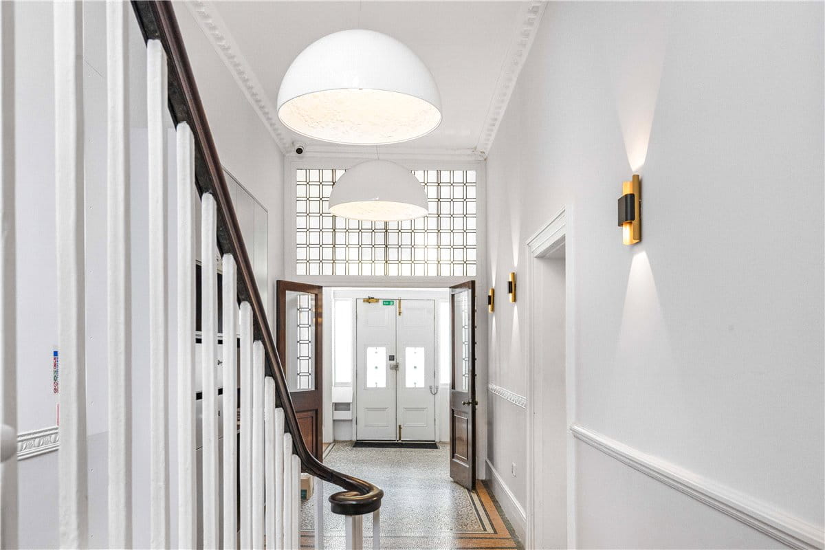 4 bedroom flat, Devonshire Place, Marylebone W1G - Available