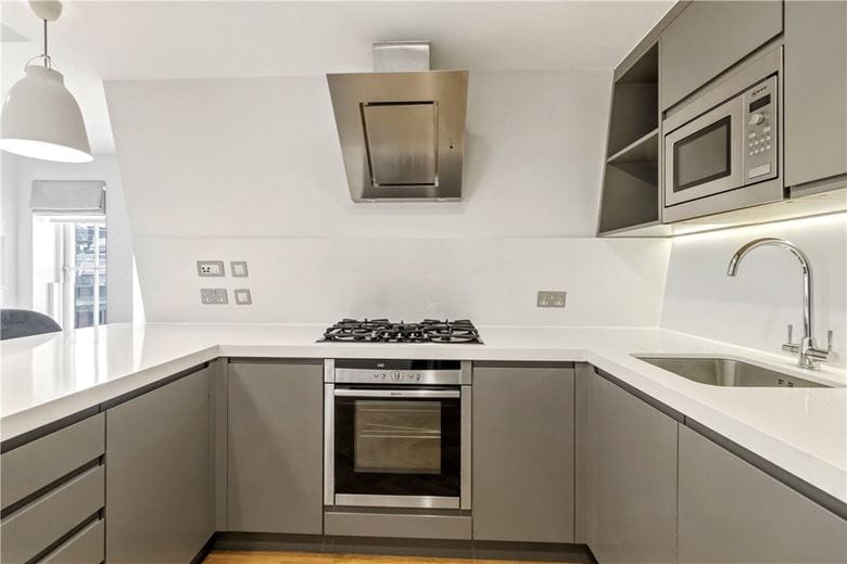 2 bedroom flat, New Cavendish Street, Marylebone W1G - Available