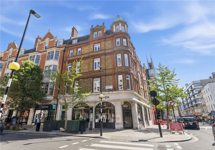2 bedroom flat, New Cavendish Street, Marylebone W1G - Available