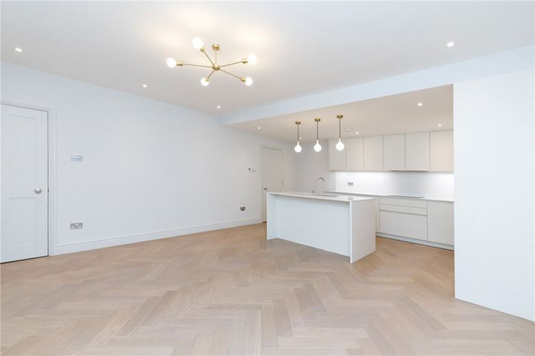 3 bedroom flat, Bryanston Square, Marylebone W1H - Available