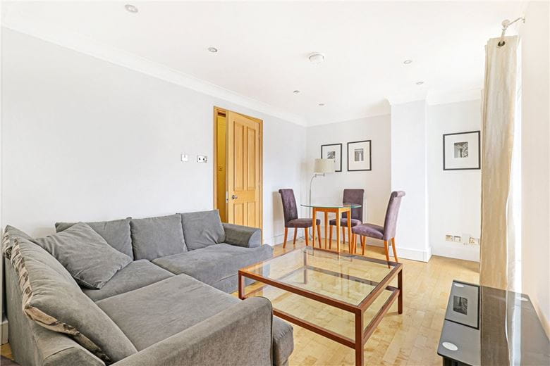 1 bedroom flat, Argyll Street, London W1F - Let Agreed
