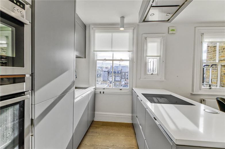 2 bedroom flat, New Cavendish Street, Marylebone W1G - Available