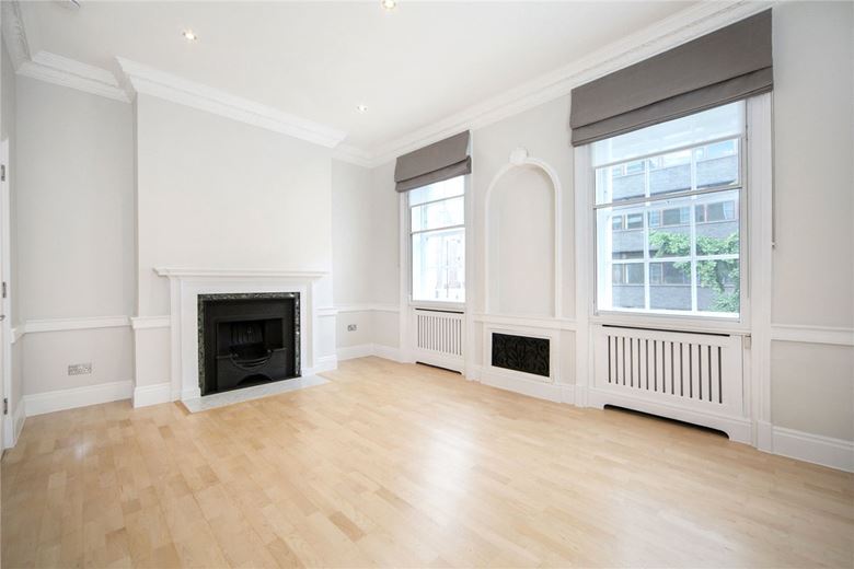 2 bedroom flat, Seymour Place, Marylebone W1H - Available