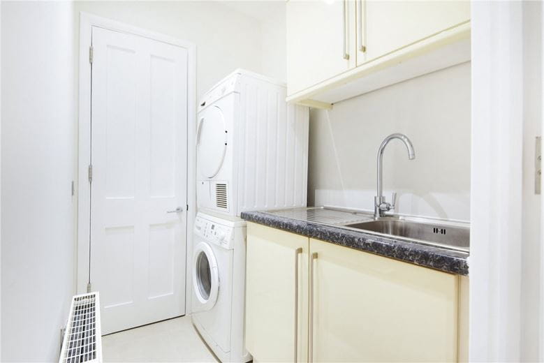 3 bedroom flat, Seymour Place, London W1H - Available