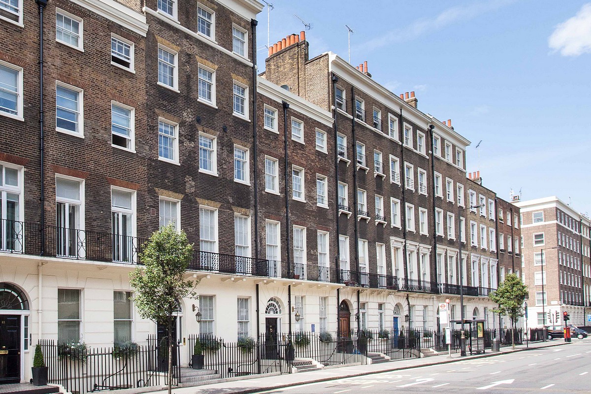 3 bedroom flat, Gloucester Place, Marylebone W1U - Available