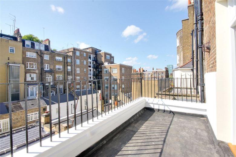 3 bedroom flat, Gloucester Place, Marylebone W1U - Available